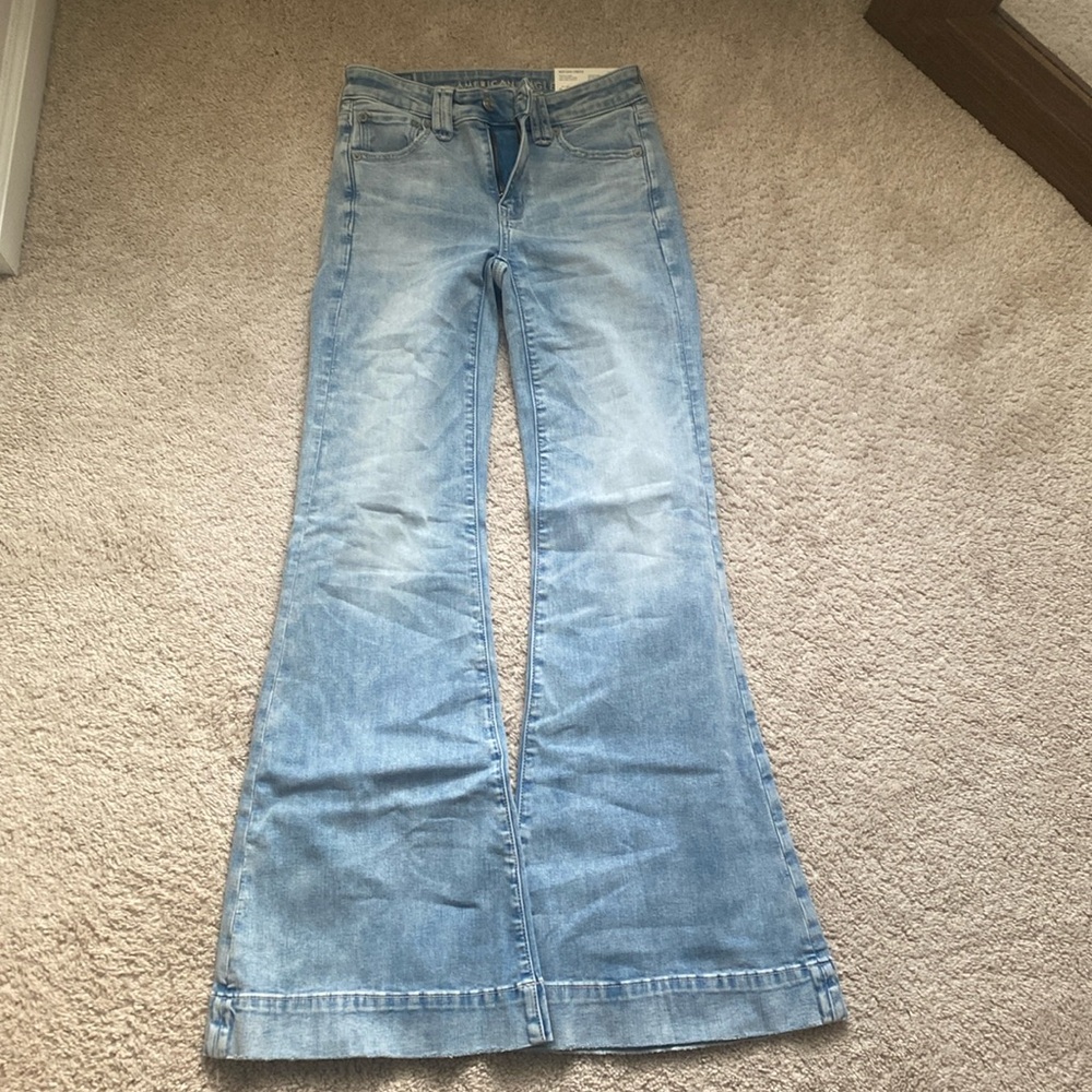 American Eagle Festival Flare jeans